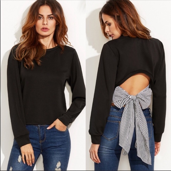SHEIN Tops - SHEIN BLACK TIE BACK SWEATSHIRT SIZE LARGE
